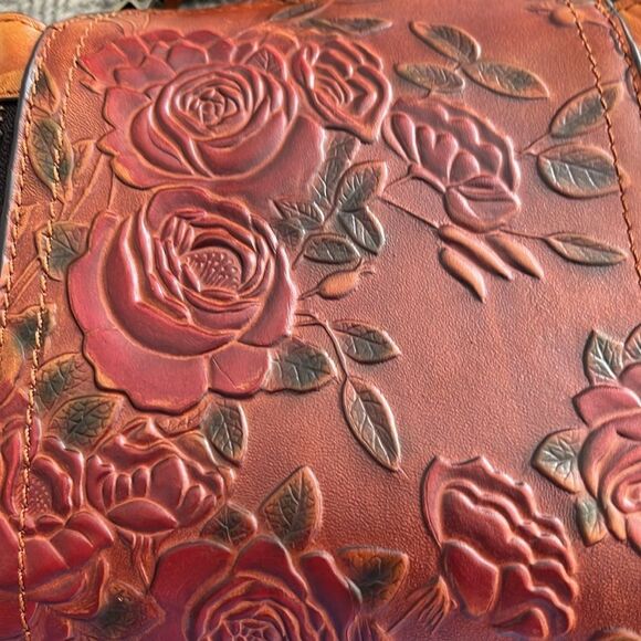 Vintage Hand-tooled Small Leather Bag Roses Crossbody Strap & Handle USA Made - Picture 3 of 11